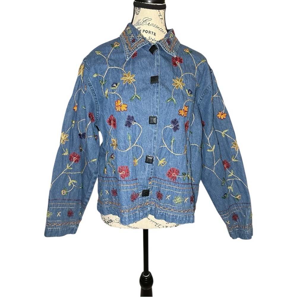Studio Works Blue Jean Jacket with Floral Embroidery EUC - Picture 7 of 8